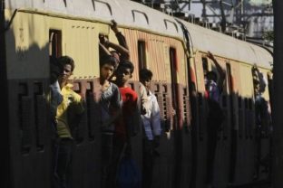 železnice v mumbaji