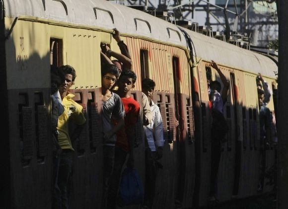 železnice v mumbaji