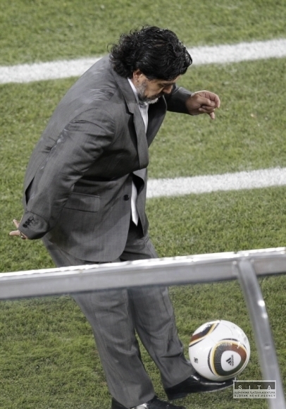 Aj Maradona sa zahral
