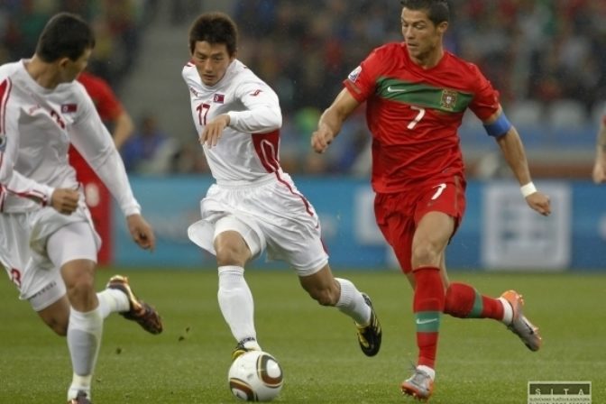 C. Ronaldo v súboji s Hakom