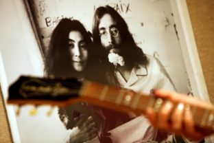 Lennon Yoko Ono