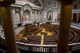 Portugalský parlament