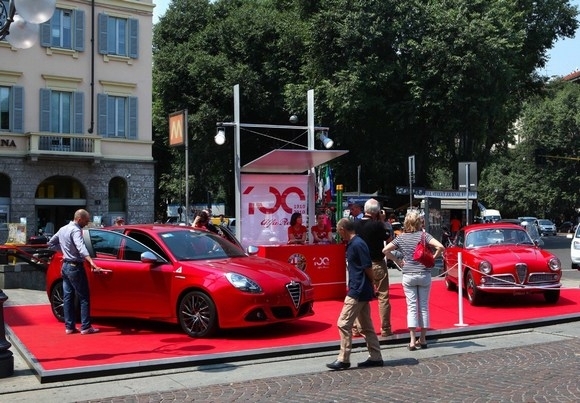 Alfa Romeo oslavuje 100 rokov