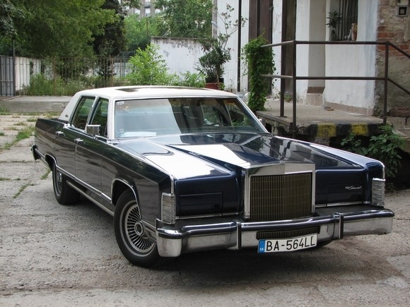 Lincoln Continental