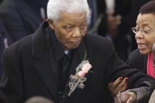 Mandela na pohrebe pravnučky