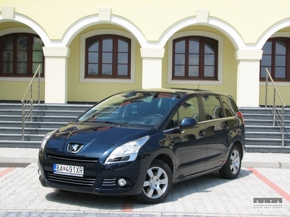 Peugeot 5008 2.0 HDi