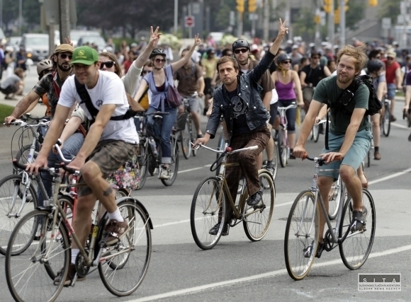 Protestujú už aj cyklisti