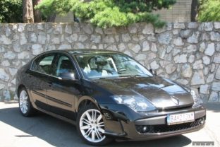 Renault Laguna Black Edition
