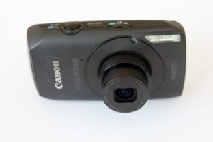 Canon IXUS 300 HS
