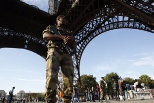 Francúzsko stupňuje bezpečnostné opatrenia