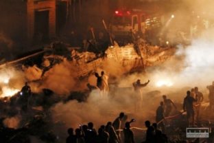 Karáči, havária lietadla