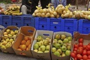 Trh, potraviny, ovocie