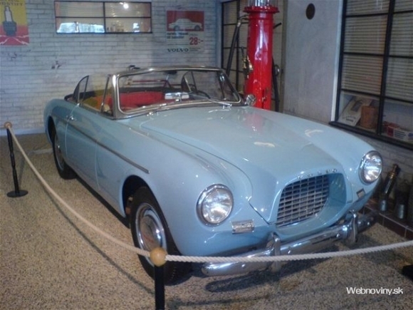 Volvo P1900