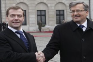 Medvedev, Komorowski