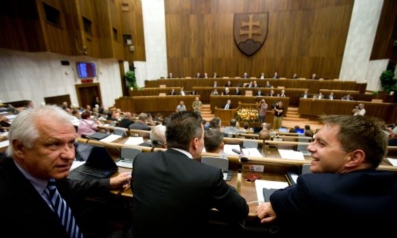 NRSR_parlament