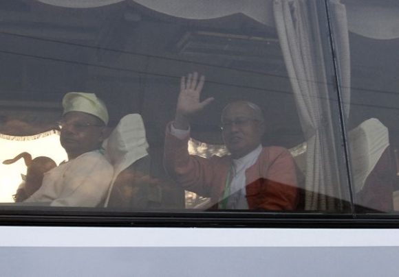 Barma, Mjanmarsko, parlament