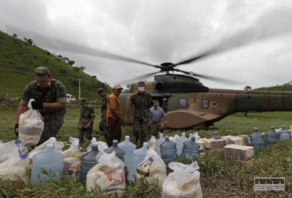 Humanitárna pomoc pre zaplavené oblasti