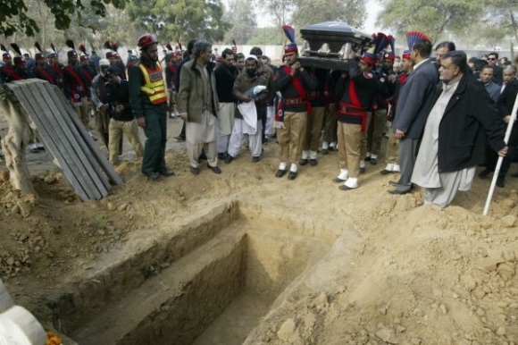 Pakistan, pohreb