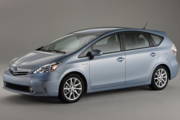 Toyota Prius V