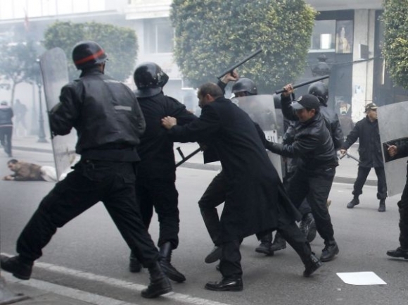 Tunis, polícia, protest