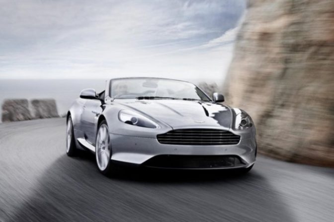 Aston Martin Virage Volante