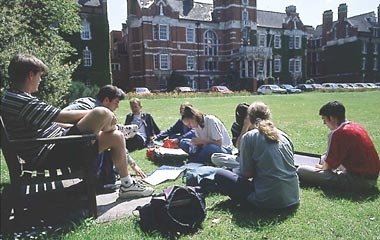 Canterbury Christ Church University
