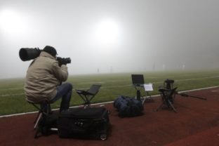 Futbal v hmle, alebo Slovensko - Luxembursko