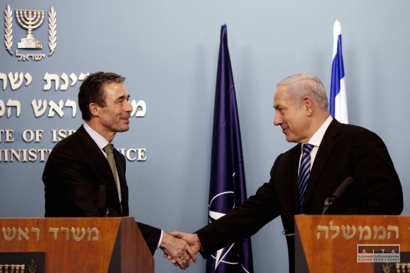 Rasmussen, Netanjahu