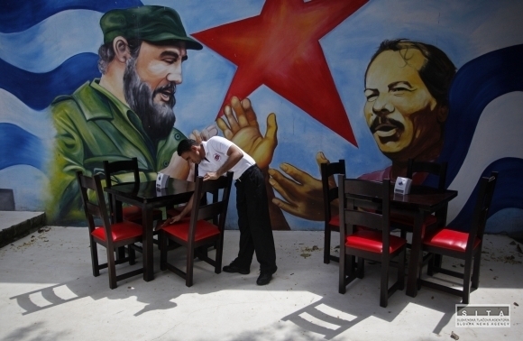 Castro vidí v Líbyi zámienku na inváziu NATO