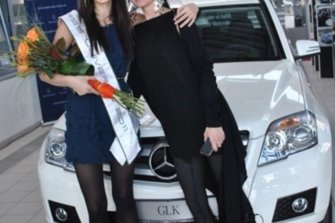 Miss Universe SR už má auto doma