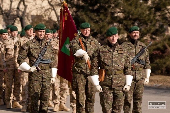Do Afganistanu odchádzajú ďalší vojaci