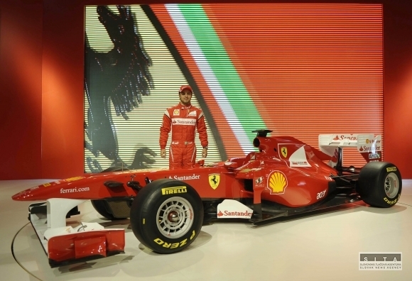 Ferrari predstavili svoj stroj