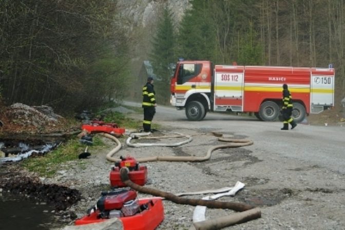 Lesný požiar v Starých Horách