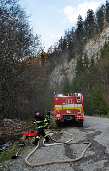 Lesný požiar v Starých Horách