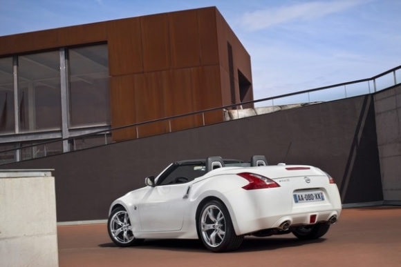 Nissan 370 Z 2011