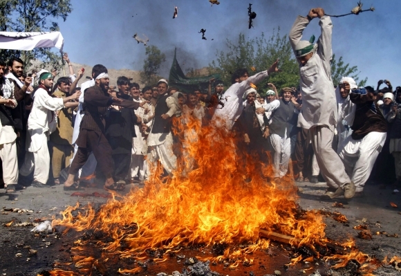 Protesty proti páleniu Koránu