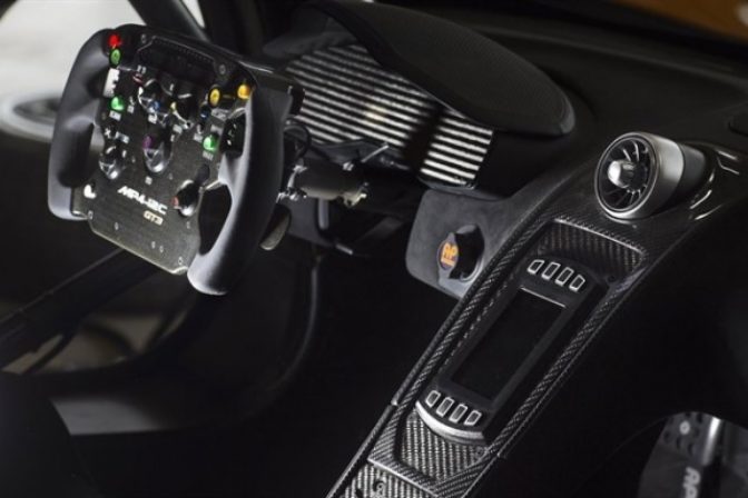 McLaren MP4 12C GT3