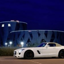 Mercedes SLS AMG Roadster