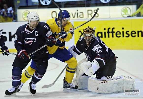 MS v hokeji : Švédsko - USA 6:2
