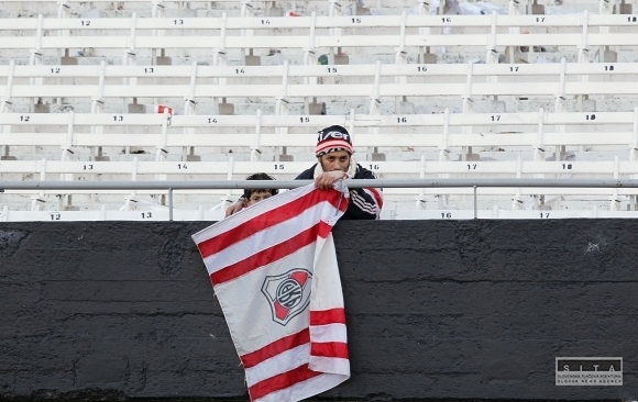 Fanúšikovia nezvládli zostup River Plate