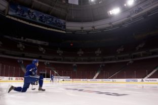 Fanúšikovia Vancouveru sa tešia z postupu do finál