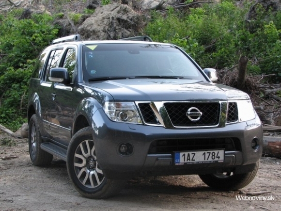 Nissan Pathfinder 3.0 V6