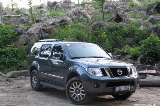 Nissan Pathfinder 3.0 V6