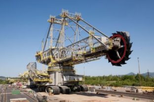 Unikátní obří rýpadlo Noen