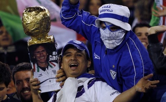 Velez_fans