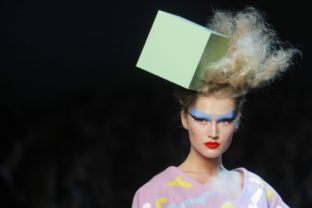 Christian Dior: Haute Couture v Paríži