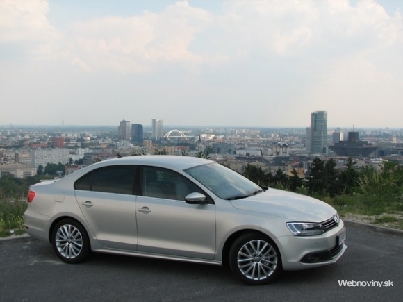 Volkswagen Jetta 2.0 TDI DSG