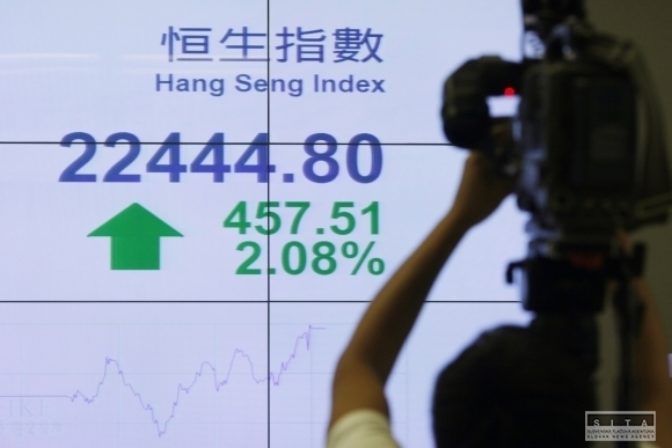 Záchrana Grécka posilňuje burzy na celom svete