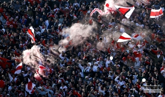 Fanúšikovia nezvládli zostup River Plate