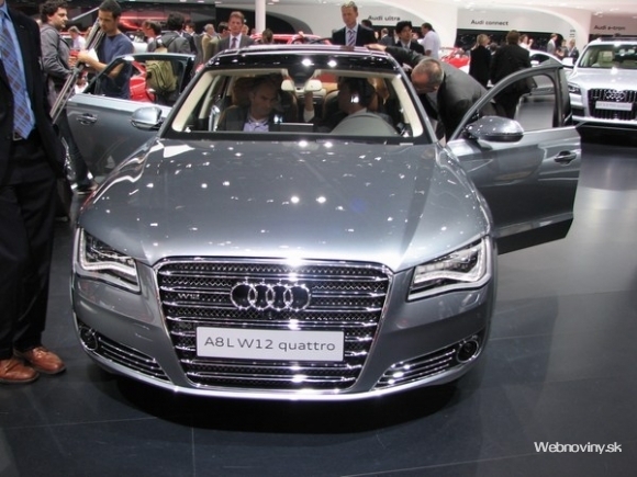 Audi A8 L W12